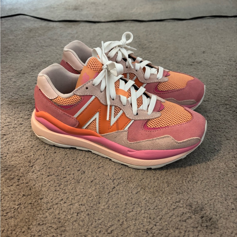 New Balance Women's Pink & Orange Retro Runner Sneakers